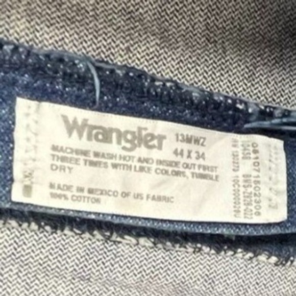 Wrangler Men's Denim Blue Jeans 44x34 - Picture 3 of 3